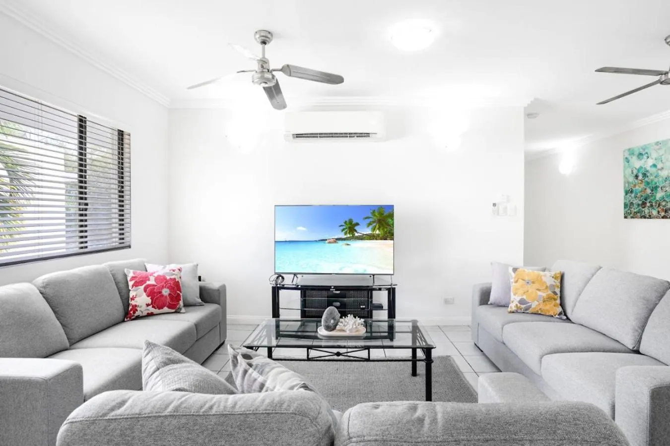 Ocean Spray In Sims Esplanade Apartamento Yorkeys Knob Austrália